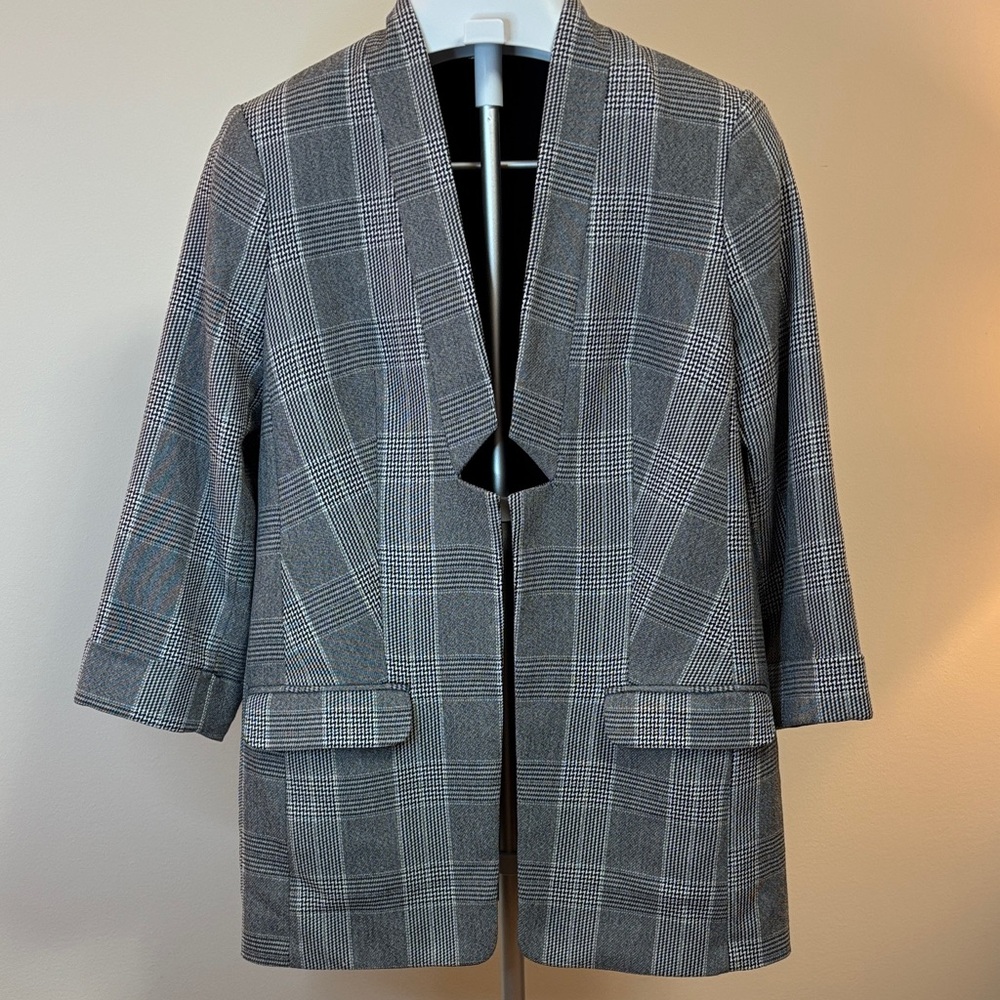 Express Grey Plaid Womens Open Front Blazer Sz Med Office Chic FW25 Layering